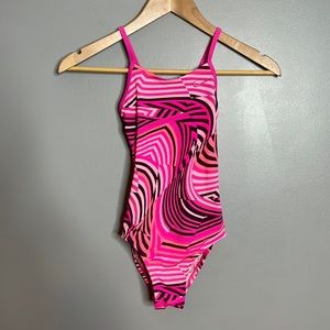 Girls Nike one piece swimsuit pink stripes size small
